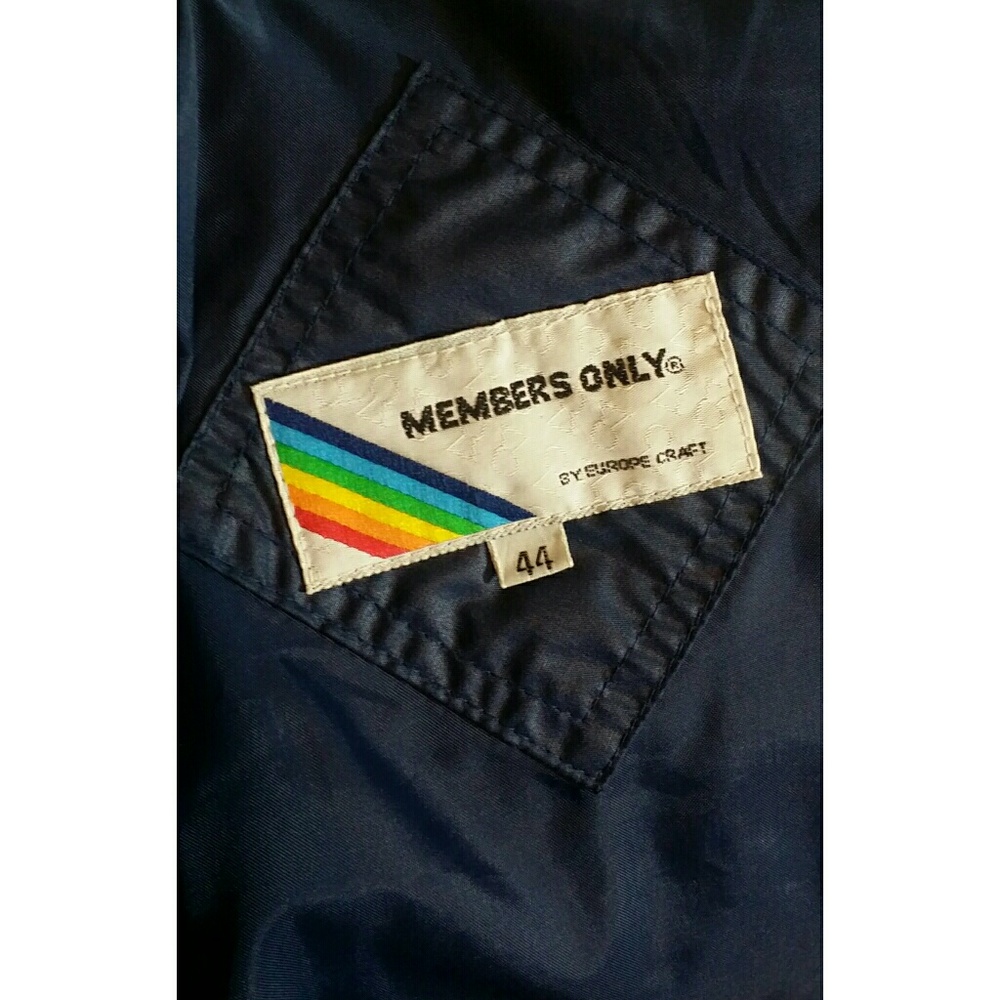 Vintage Members Only windbreaker style jacket - Picture 3 of 3
